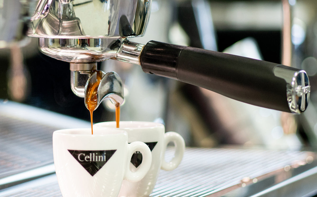 4 Consigli per riconoscere un buon caffè al bar - Cellini Caffè
